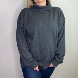 1830 women’s gray turtle‎ neck sweater size XL